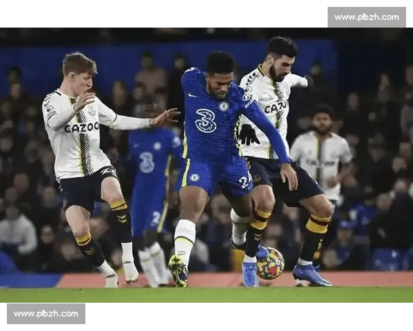 蒙特雷对阵韦拉焦点之战攻防博弈与胜负悬念解析赛前走势与关键球员看点